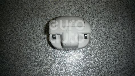 Крючок солнцезащитного козырька для Renault Megane II 2003-2009 в Москве