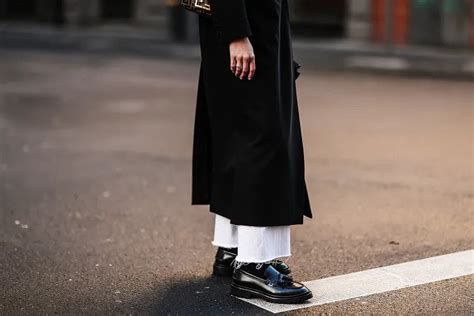 How To Wear Loafers In Winter 5 Pieces That Go Perfectly With Them