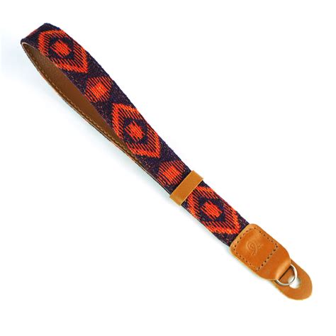 “Aura” Wrist Camera Strap – Sui Generis Straps