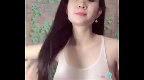 Girl Big Tits Show Xxx Mobile Porno Videos Movies Iporntv Net