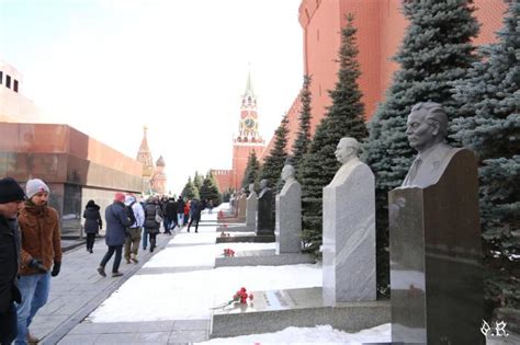 Kremlin Wall Necropolis - Moscow