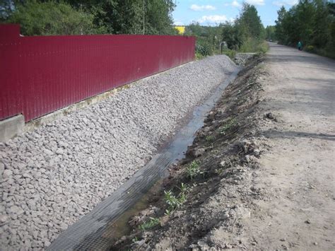 Дренажная канава на участке вдоль забора - 69 фото