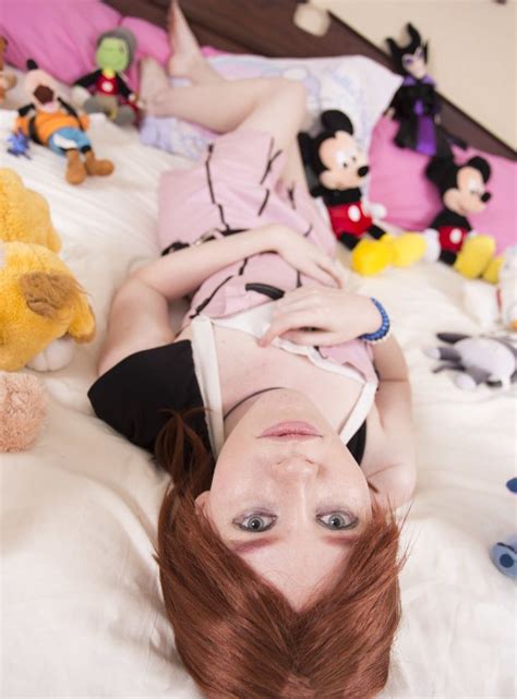 Sleeping Queen Nude Porn Pictures Xxx Photos Sex Images Page Pictoa