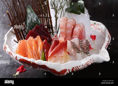Japanese Lionfish Hi Res Stock Photography And Images Alamy