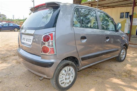 hyundai santro xing xp mahindra  choice