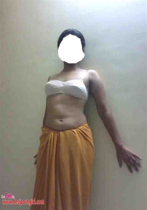 Indian Hot Aunty Removing Saree Cumception