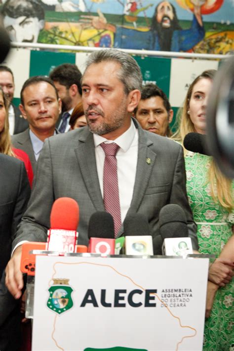 Elmano De Freitas Participa De Solenidade De Leitura Da Mensagem