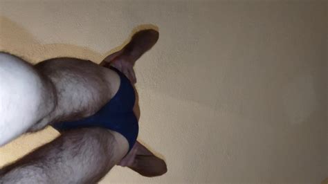 巨人在漫长的一天后踩踏你 Pornhub Gay