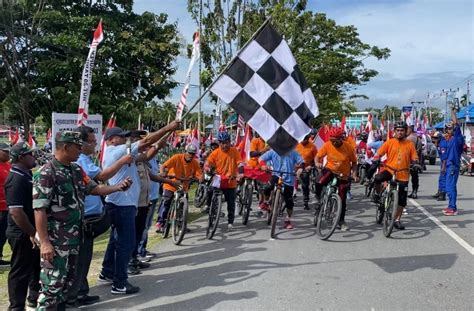 Kirab Bendera Merah Putih Warnai Stc Waropen Hingga Pecahkan Rekor Muri