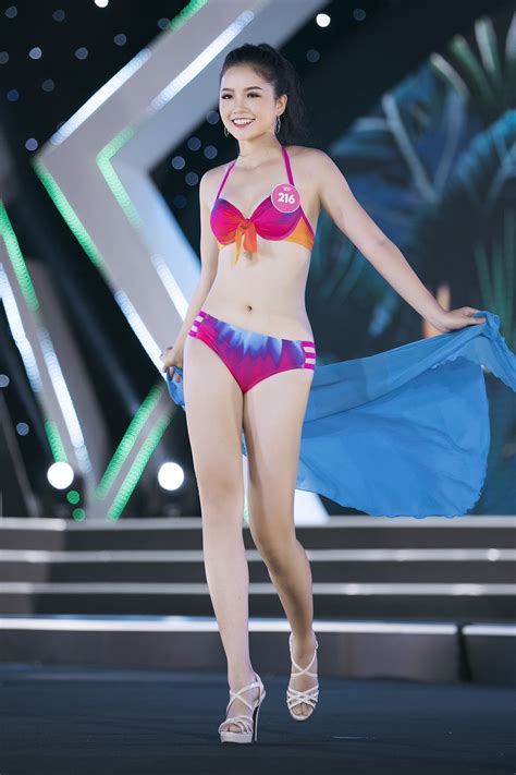 Th Sinh Hoa H U Vi T Nam Tr Nh Di N Bikini N Ng B Ng