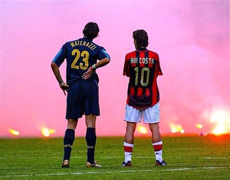 inter milan ac milan | Football pictures, Beckham football, Football ...
