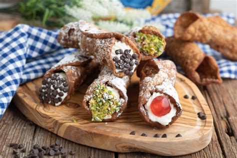 CANNOLI SICILIANI Ricetta Originale Passo Passo Con Video