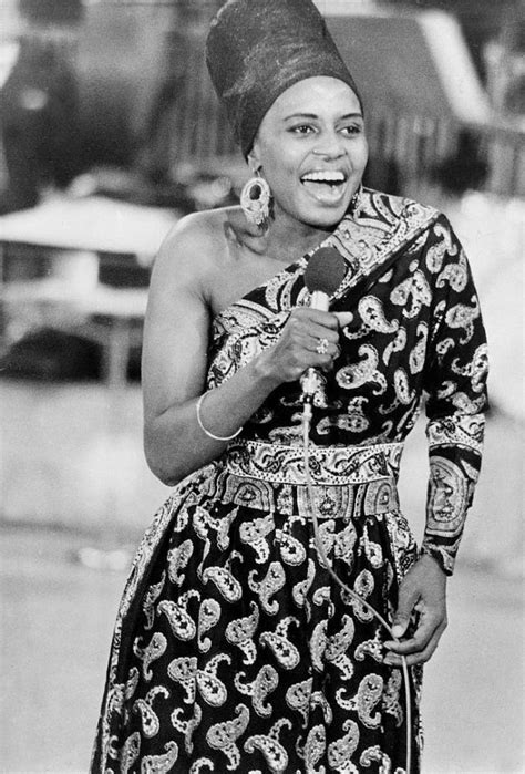 Miriam Makeba: One of the First African Musicians to Receive Worldwide Recognition ~ Vintage ...