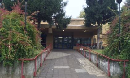 Infiltrazioni A Scuola Intervento Alla Primaria Di Via Don Milani A