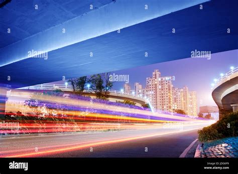 Overpass at night, heavy traffic Stock Photo - Alamy