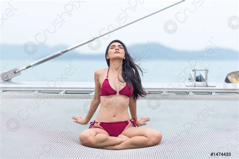Sexy Girl In Bikini Yacht Trip In Summer Stock Photo 1474433 Crushpixel