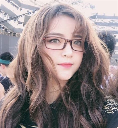 X Xinh Nh Hot Girl T I L H I Nh C I N T Edm G Ng M T Tr Znews Vn