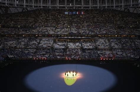 Pics Spectacular Colourful Fifa World Cup Closing Ceremony Sport