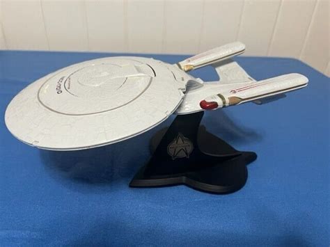 Star Trek Tng Uss Enterprise Ncc D Franklin Mint Pewter W Stand