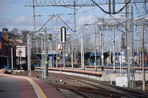 Na Stacji Malbork Pociąg Dalekobieżny Wjechał Na Zły Tor Trzeba Było