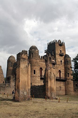 Turismo Na Etiópia - Paseando por la Historia: Castillo de Gondar (Etiopía)