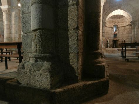 Monasterio De Santa Mar A De Mezonzo Interior Ii Vilasantar