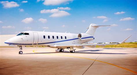 Challenger 350 Business Jet Services