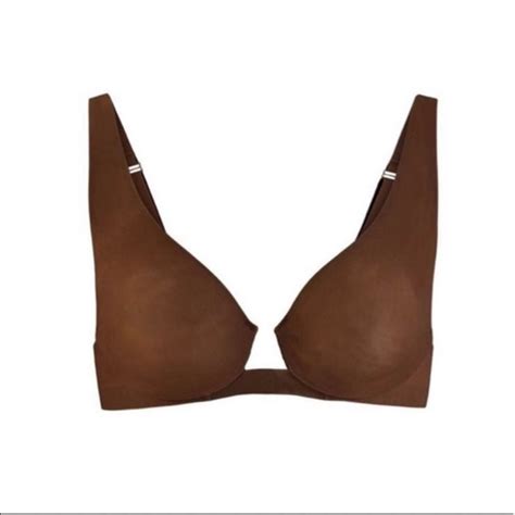 Skims Intimates Sleepwear Skims Naked Plunge Bra Smokey Quartz Nwt Poshmark