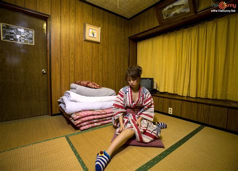 Bikini Sexy Girl Asian Image Tv It S Just Begun Pic Kim Ng Gia