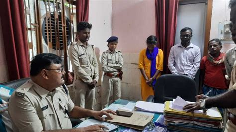 Indian Gang Ran Fake Police Station For Eight Months Just 500 Metres