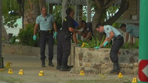 Martinique Deux Morts Et Six Blessés Dans Une Fusillade