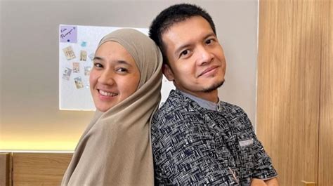 Dhini Aminarti Diisukan Sedang Hamil Sumbernya Dari Video Dimas Seto