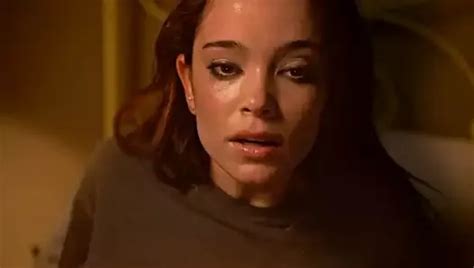 Marguerite Moreau Nude Porn Videos Sex Tapes XHamster