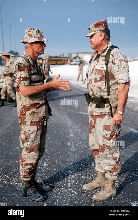 Gen Norman Schwarzkopf Commander In Chief Us Central Command