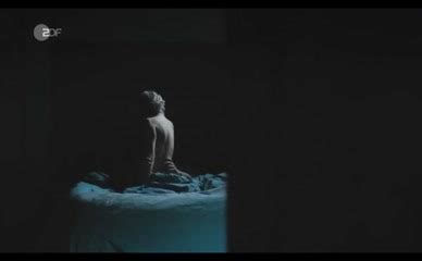 Mavie Horbiger Jasna Fritzi Bauer Lesbian Scene In Axolotl Overkill AZNude