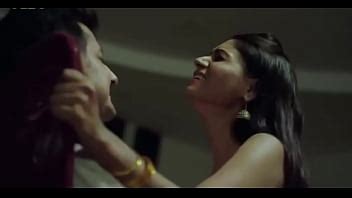 Sexy Indian Woman Caught Having Sex With Boss XVIDEOS