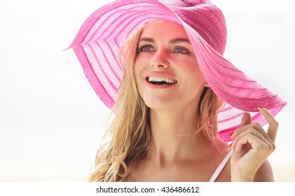 Sexy Blonde Model Pink Bikini Stock Photo 33608653 Shutterstock