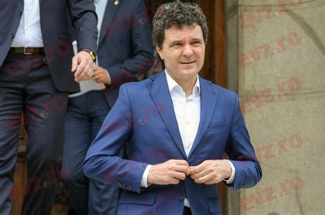 nicusor  validat  functia de primar general al capitalei