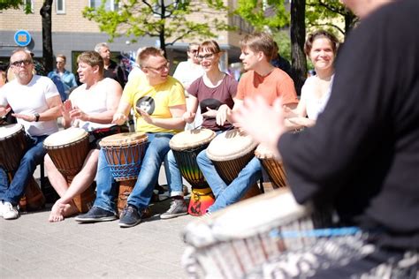 Weekly Djembe lessons – Ossi Percussion