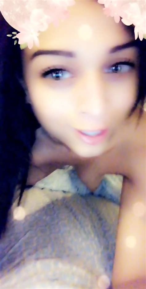 Valentina Mia Nude Leaks 004