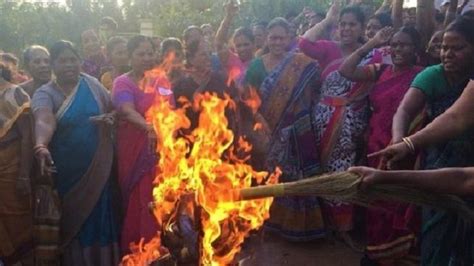 In Other News Ram Gopal Varma S Effigy Is Being Burnt To Protest Against His Film God Sex And