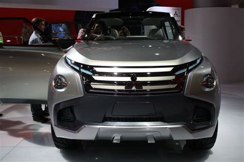 Новинки Митсубиси (Mitsubishi) 2019 модельного года