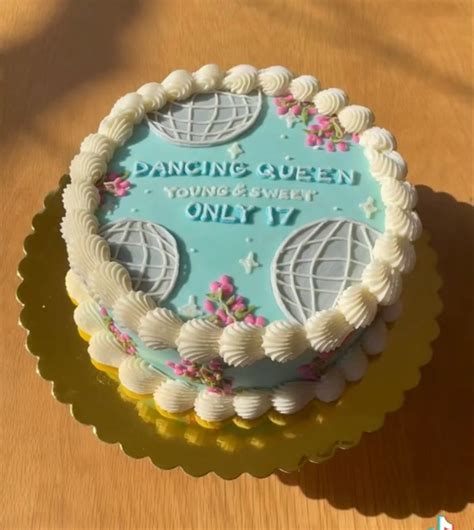 dancing queen cake cute  creative birthday cake