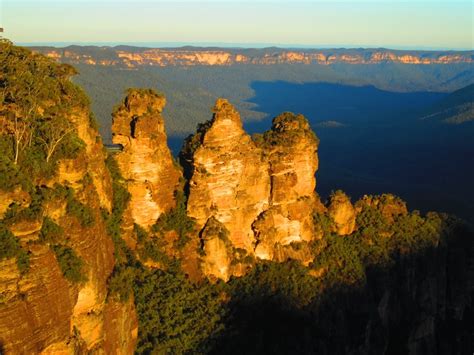 sisters katoomba australia beautiful places nature