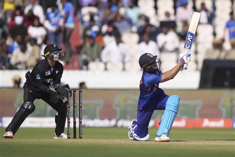 “rohit Sharma Like Double Hundred Virat Kohli Like Celebration