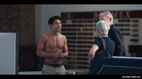 Drew Ray Tanner Shirtless Scenes In Work It Gay Male Celebs