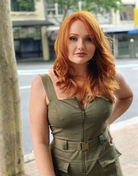 4 Hot Sexy Brooke Nichole Lee Bikini Pics