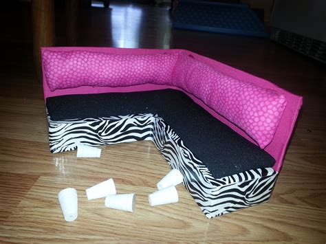 Simple Livin: DIY Barbie Doll Furniture