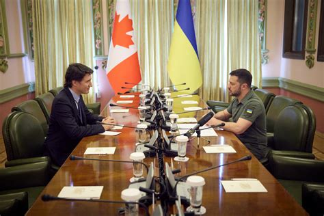 Canada’s Trudeau announces his country will join efforts to train ...