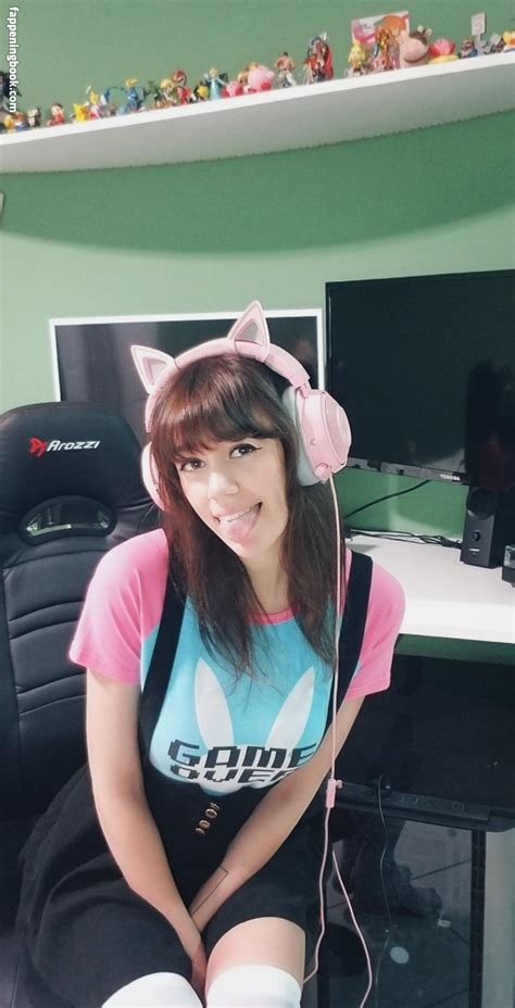 Yanderekamii Nude OnlyFans Leaks Fappening FappeningBook